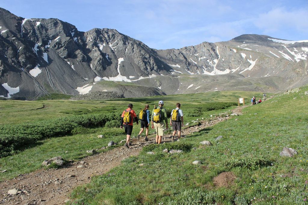 Mountainsmith and American Alpine Club employees set out on the Gray's Peak and Torrey's Peak trail.