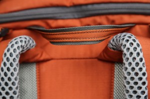 reinforced webbing handle on the Mountainsmith Mayhem 35 backpack