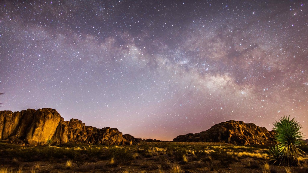 milky way photo in desert of hueco, tx