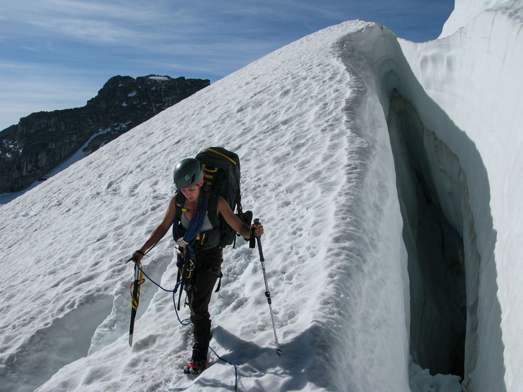 A climber descends the Vowell Glacier with the Mountainsmith Mystic 65 backpack