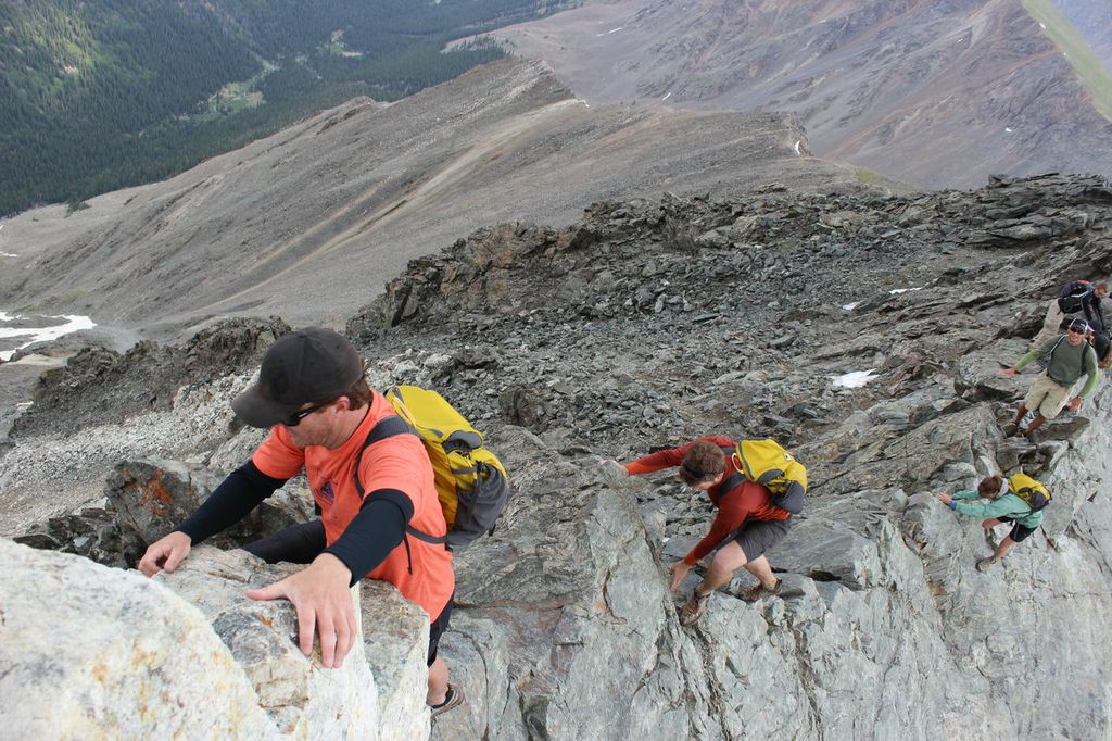 Nearing the summit, a knife-edge sections poses the major crux of Kelso Ridge